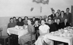 Entlassungsfeier April 1956 (Schuljahrgang 1948) im 