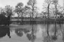 Geyen � Hochwasser am Geyener Junkerhof